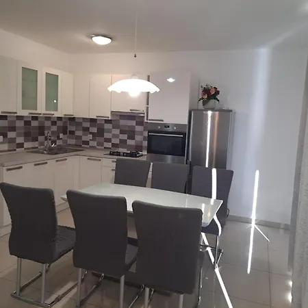 Kovacic Apartmant